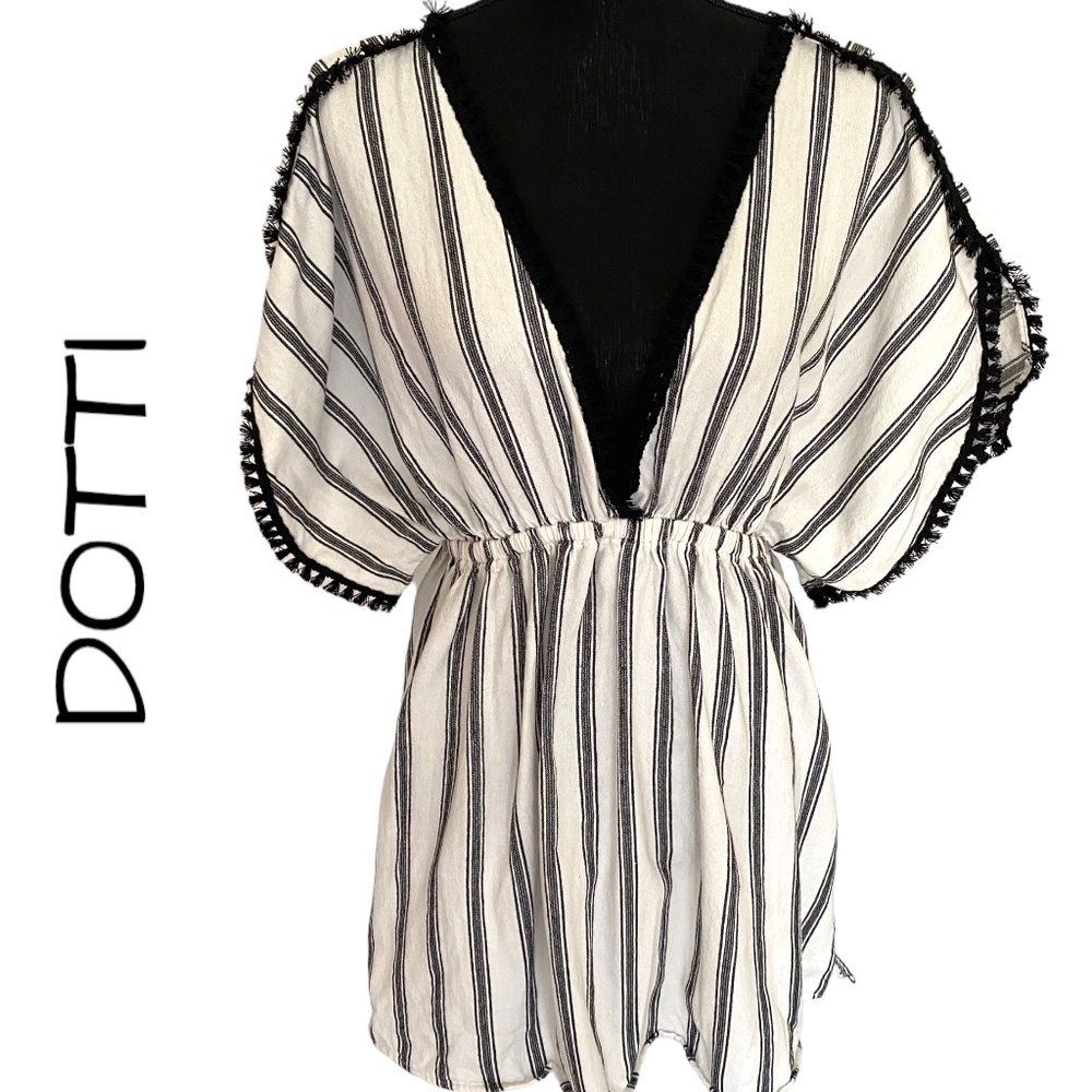 ☀️DOTTI Coverup, Size Medium